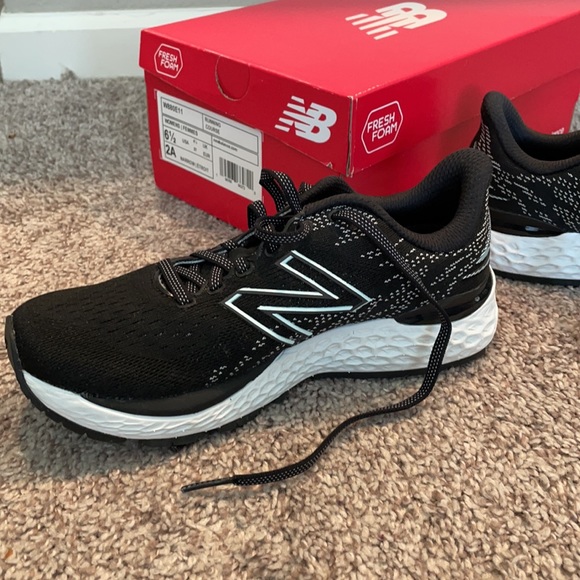 New Balance Tennis Shoes - Picture 9 of 13